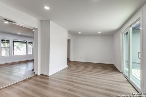 602 John Page Drive San Antonio TX 78228