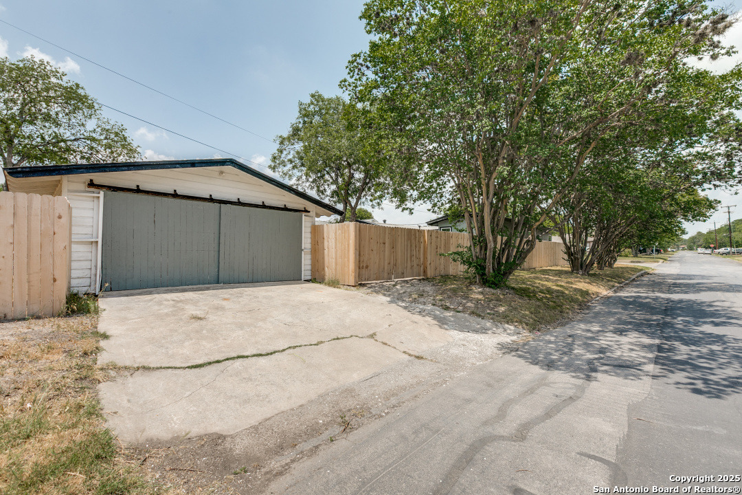 602 John Page Drive San Antonio TX 78228
