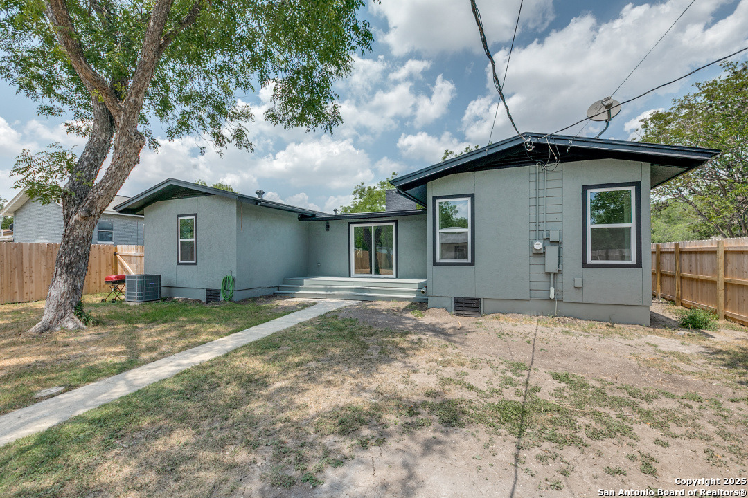 602 John Page Drive San Antonio TX 78228