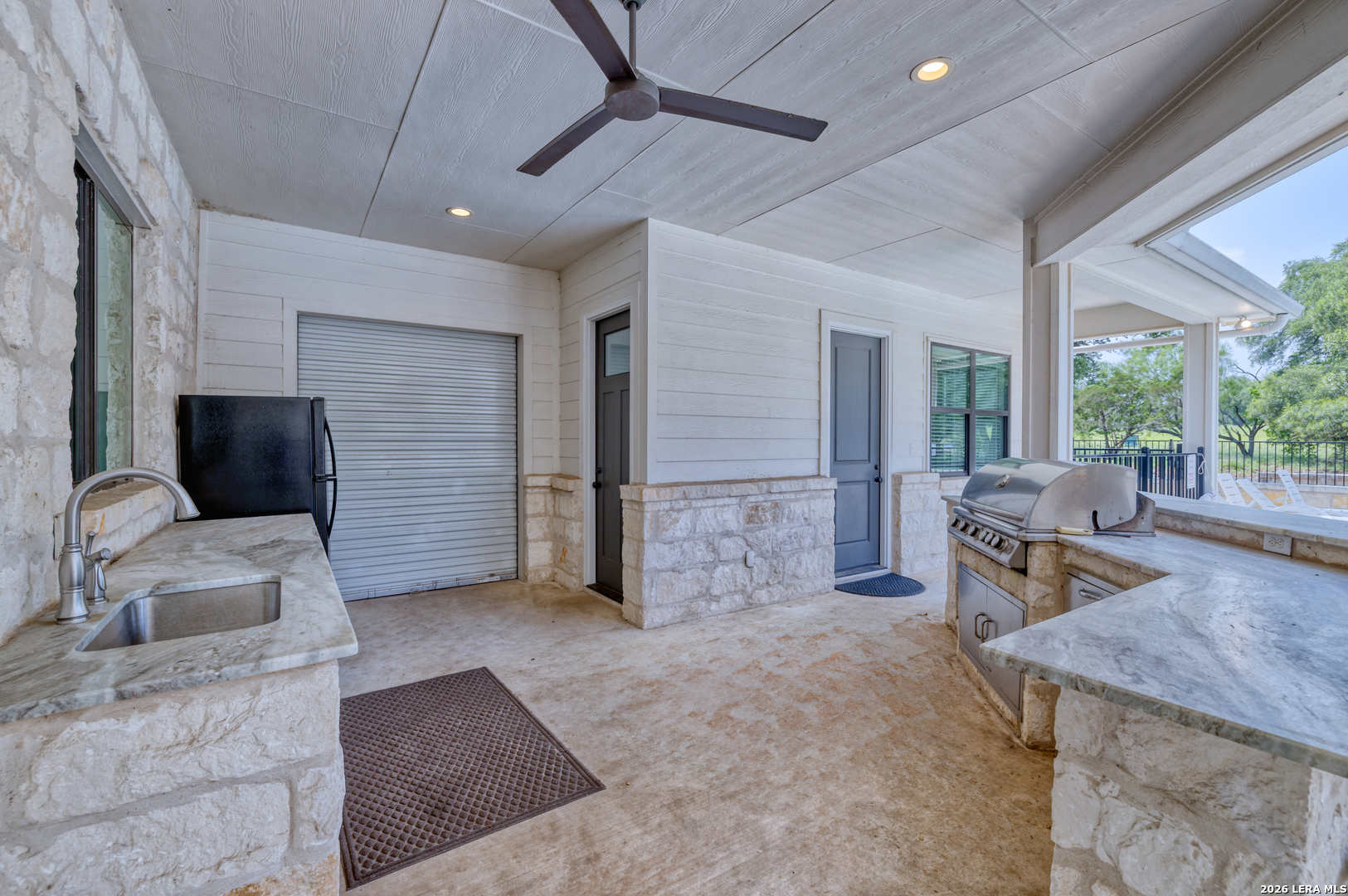 152 Tequila Sunrise Concan TX 78838
