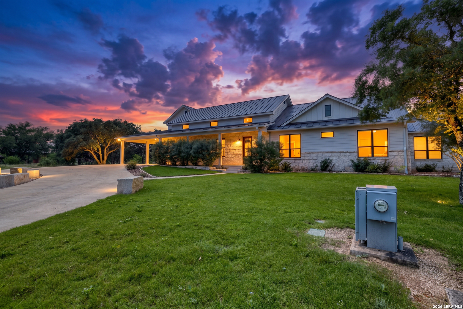 152 Tequila Sunrise Concan TX 78838