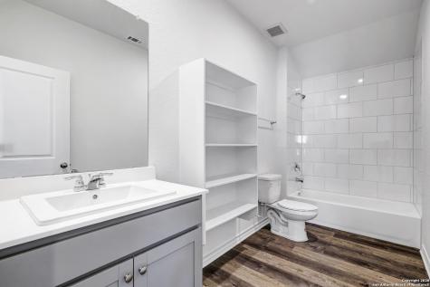 1558 Estelea New Braunfels TX 78130