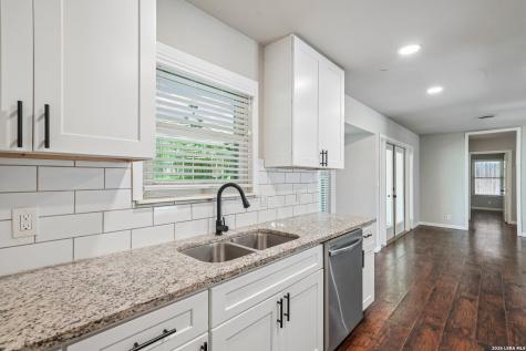 227 Colwyn Pass San Antonio TX 78216