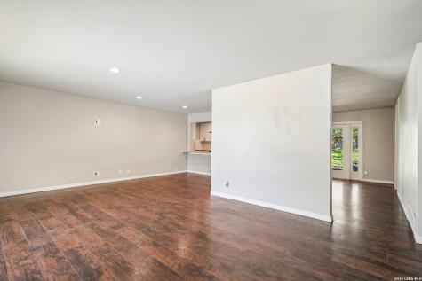 227 Colwyn Pass San Antonio TX 78216