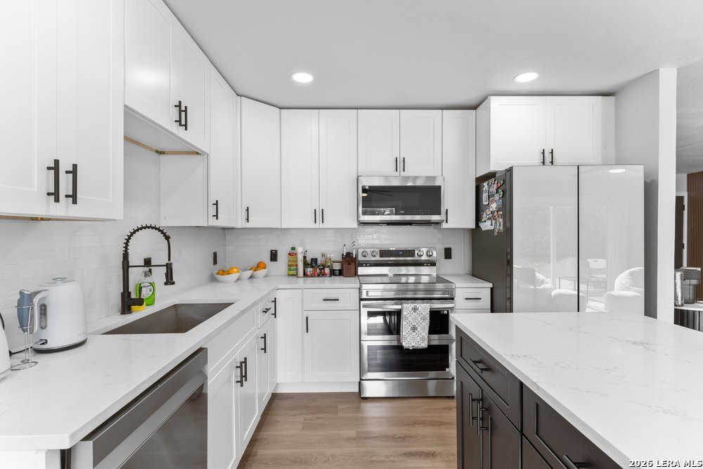 9823 John Rolfe Drive San Antonio TX 78230