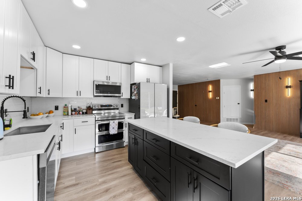 9823 John Rolfe Drive San Antonio TX 78230