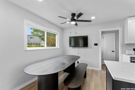 9823 John Rolfe Drive San Antonio TX 78230