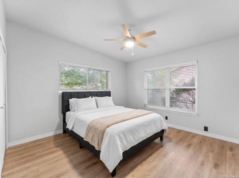 9823 John Rolfe Drive San Antonio TX 78230