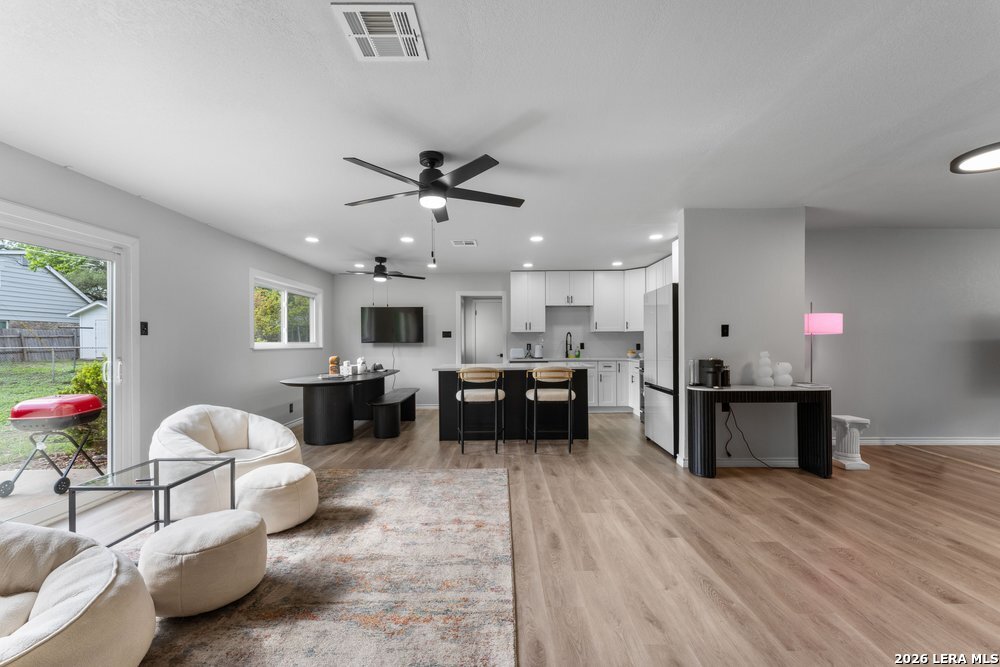 9823 John Rolfe Drive San Antonio TX 78230