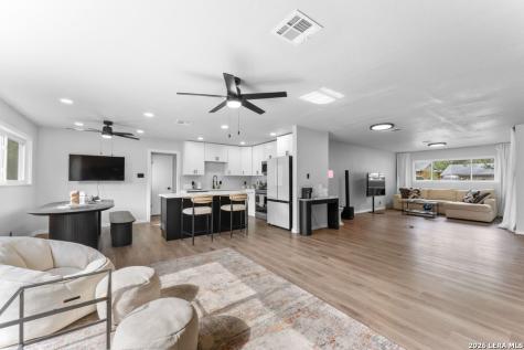 9823 John Rolfe Drive San Antonio TX 78230