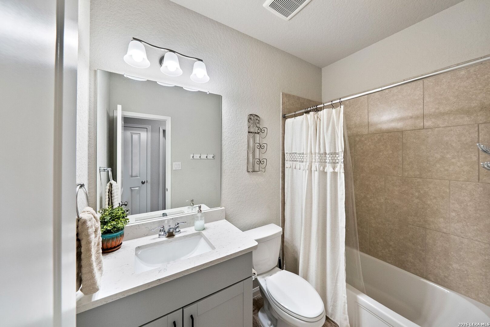 1206 Nashua Square San Antonio TX 78245