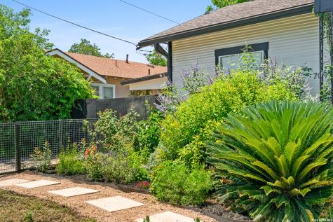 709 Waverly Avenue San Antonio TX 78201