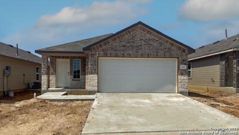 124 Bunkers Hill Road Floresville TX 78114