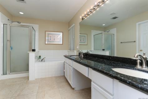 5858 Creekway San Antonio TX 78247