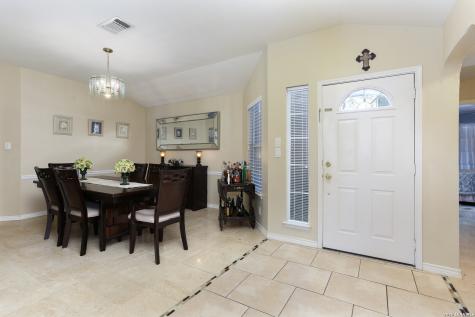 5858 Creekway San Antonio TX 78247
