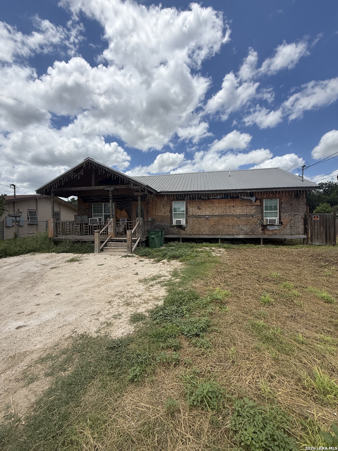 204 W Lake Street Crystal City TX 78839