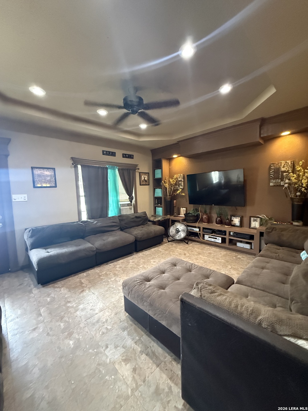 204 W Lake Street Crystal City TX 78839