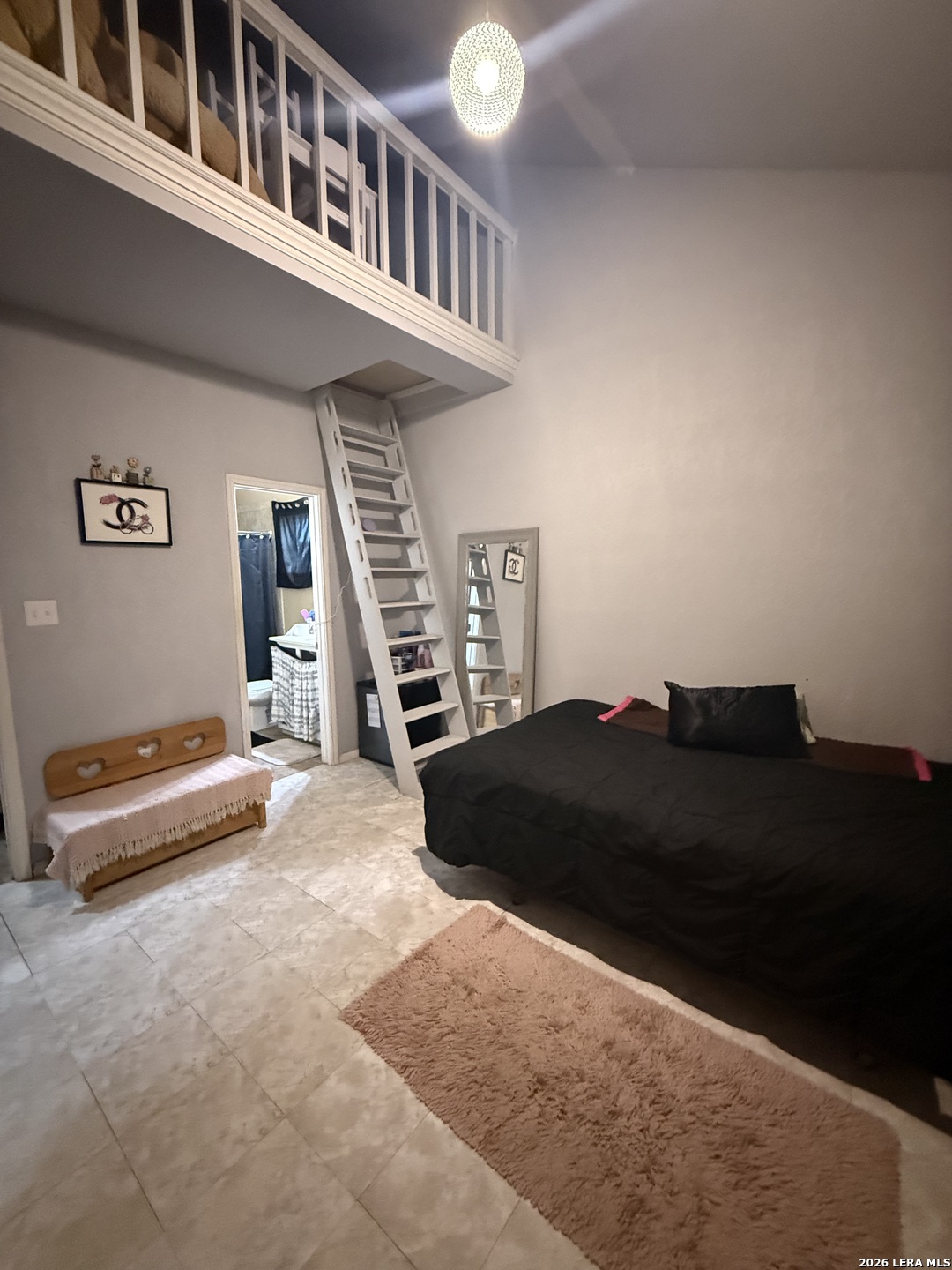 204 W Lake Street Crystal City TX 78839