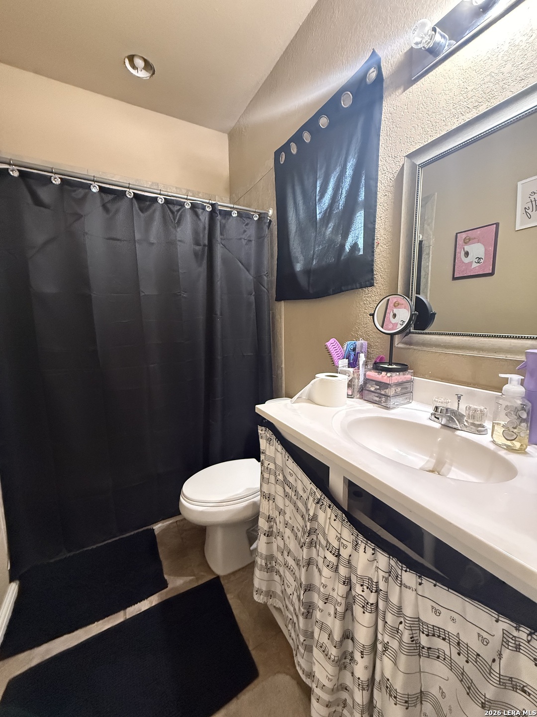 204 W Lake Street Crystal City TX 78839