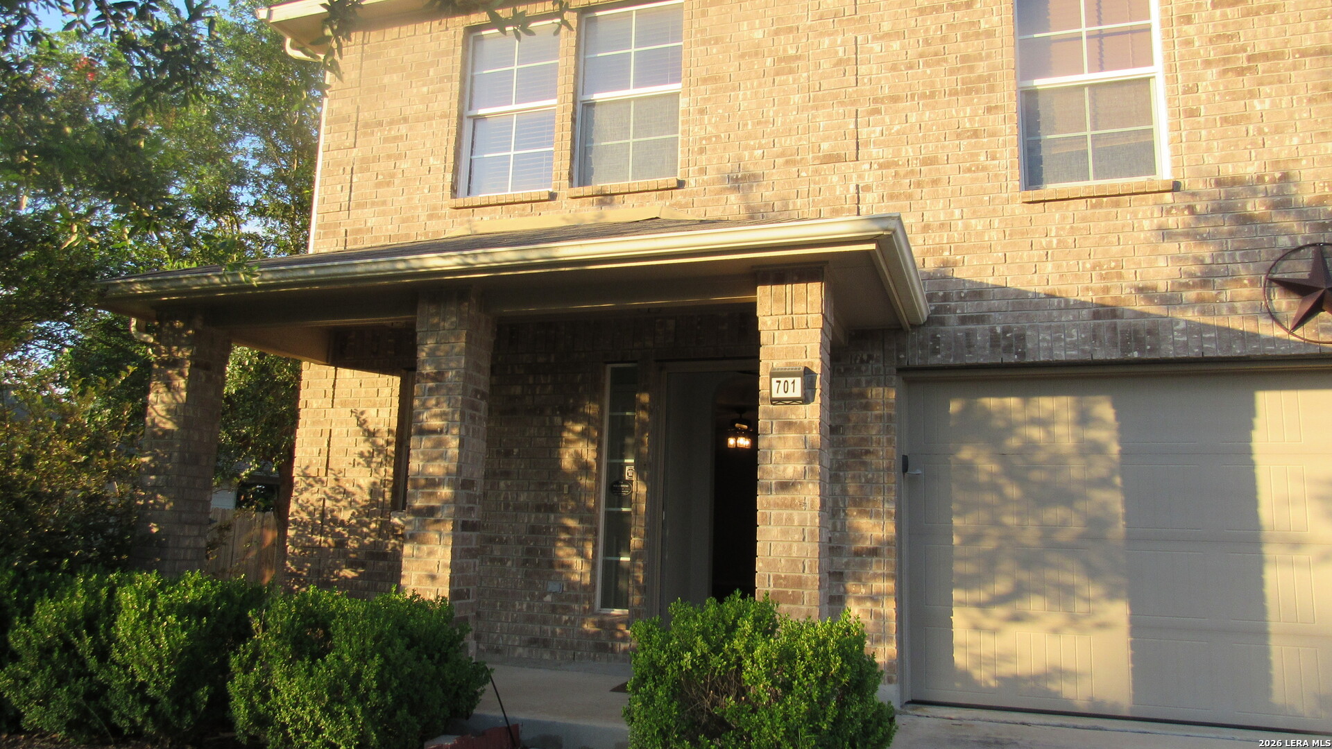 701 Hollow Ridge Schertz TX 78108