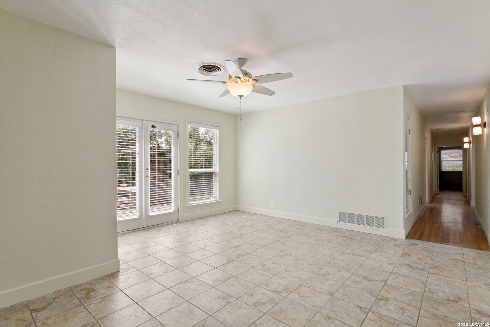 414 E Hathaway Drive San Antonio TX 78209