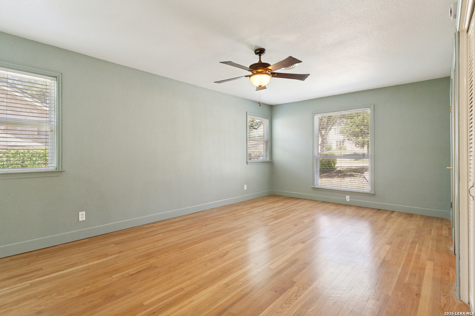 414 E Hathaway Drive San Antonio TX 78209