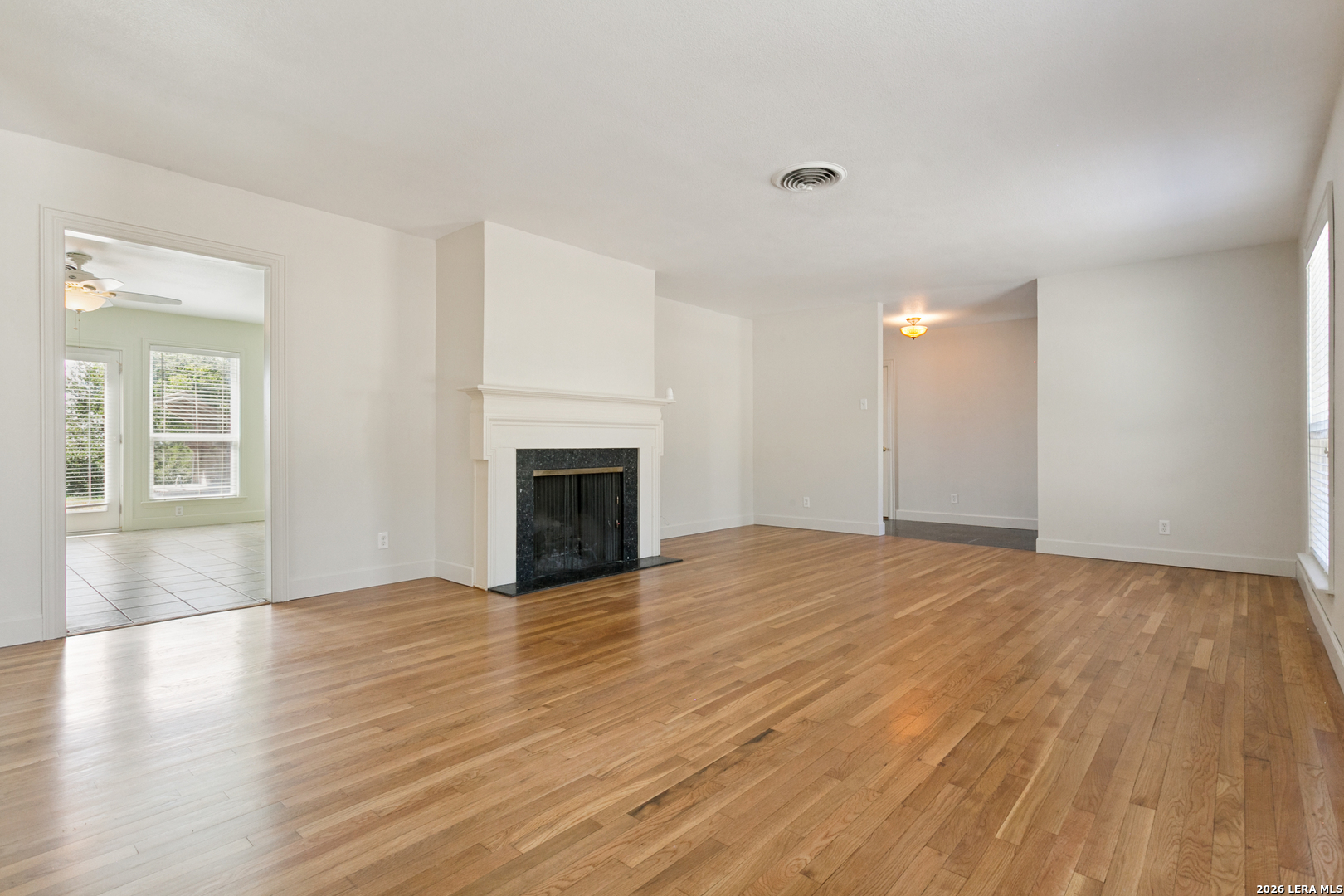414 E Hathaway Drive San Antonio TX 78209
