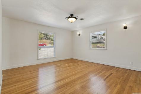 414 E Hathaway Drive San Antonio TX 78209