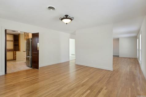 414 E Hathaway Drive San Antonio TX 78209