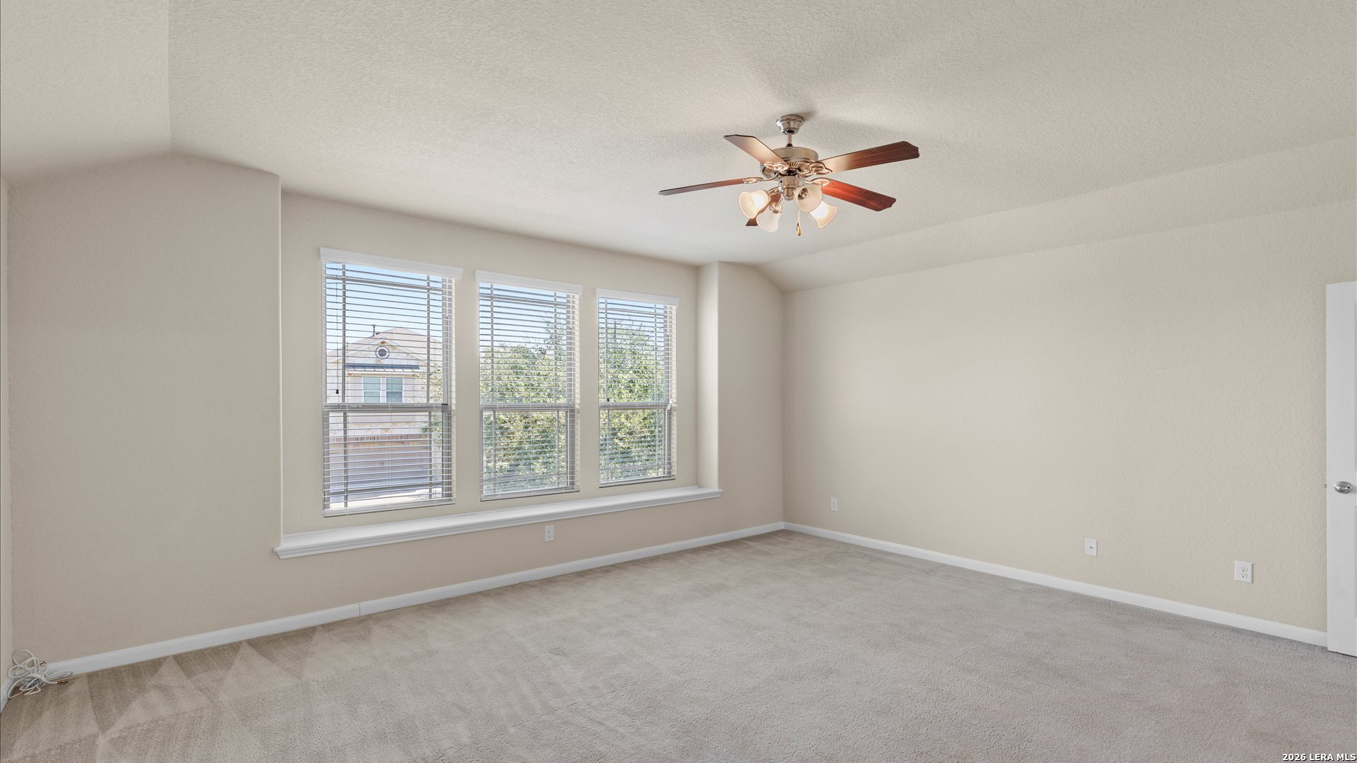 6847 Fort Bend San Antonio TX 78223