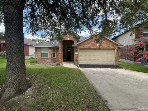 8803 Redbud Woods San Antonio TX 78250