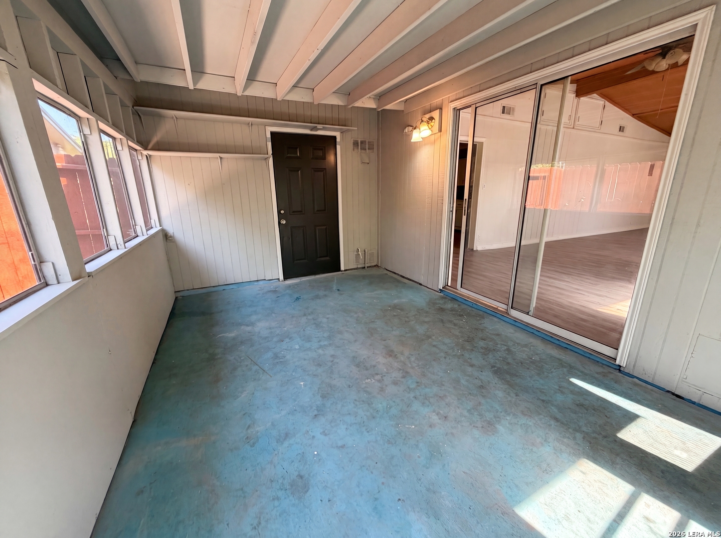 7627 Glen Falls San Antonio TX 78239
