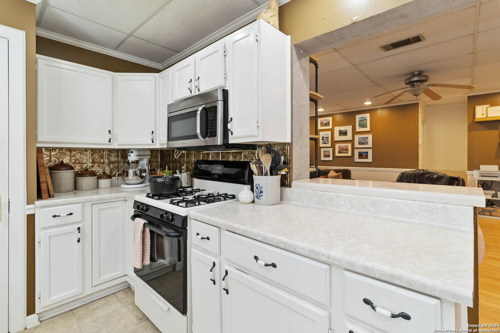 859 Pine Street New Braunfels TX 78130