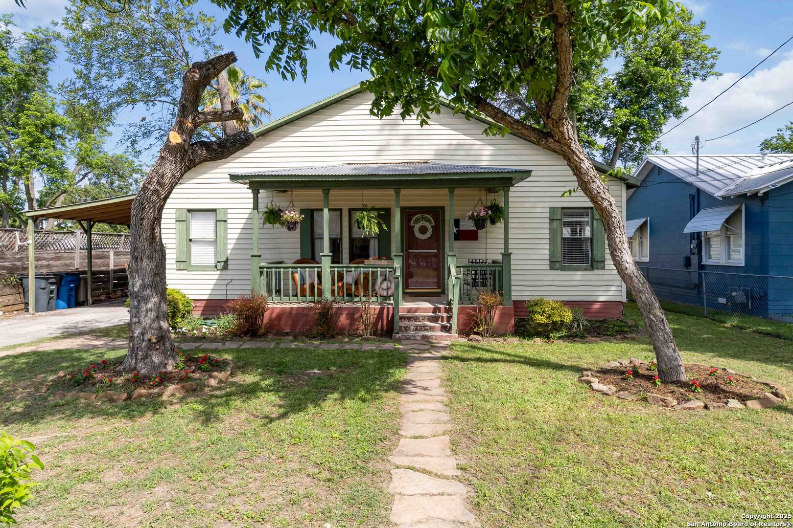 859 Pine Street New Braunfels TX 78130