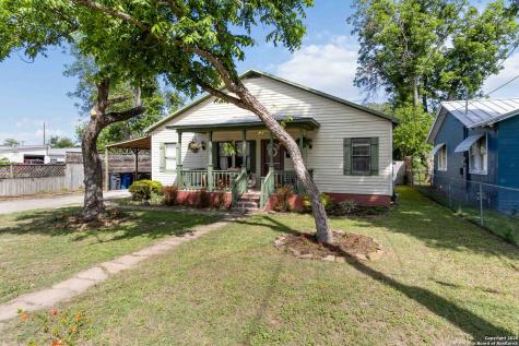 859 Pine Street New Braunfels TX 78130