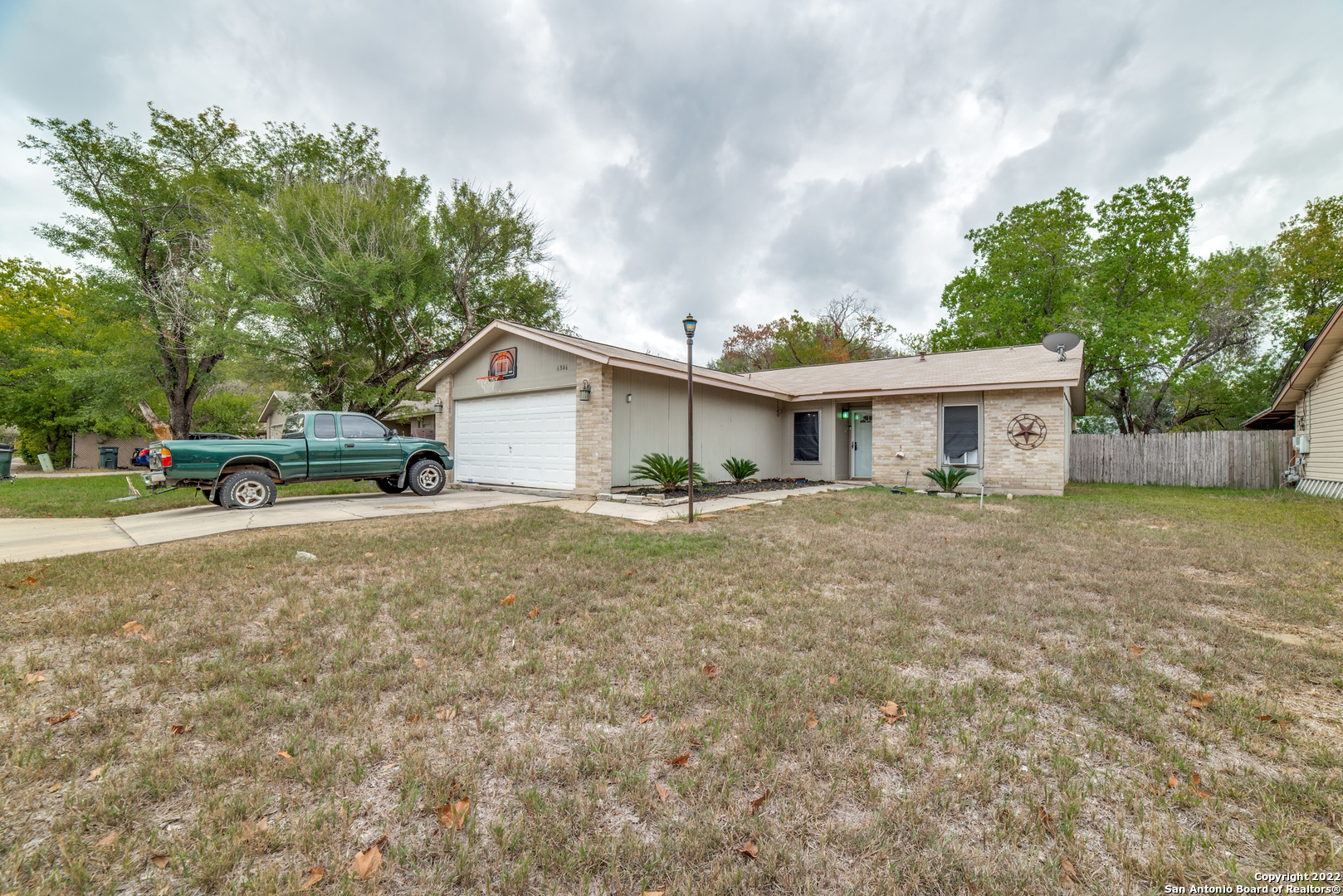 6846 Avila San Antonio TX 78239