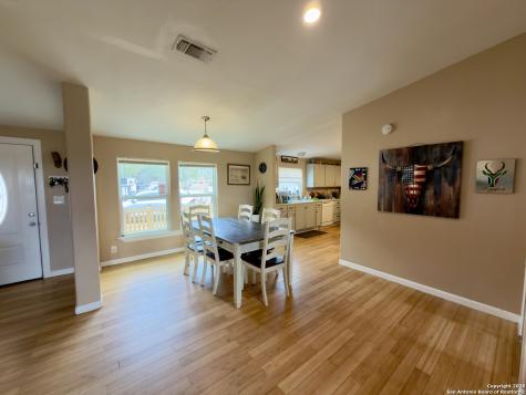 946 Frontier Lane Bandera TX 78003