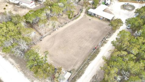 946 Frontier Lane Bandera TX 78003