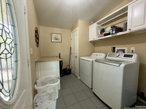 946 Frontier Lane Bandera TX 78003