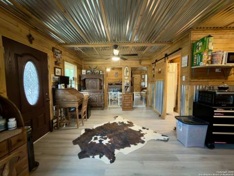 946 Frontier Lane Bandera TX 78003