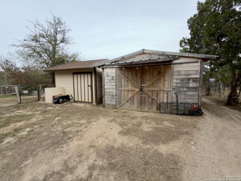 946 Frontier Lane Bandera TX 78003