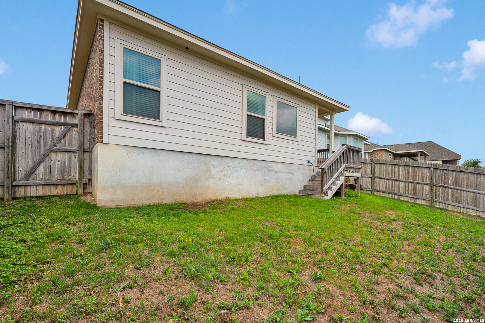 2826 High Castle San Antonio TX 78245