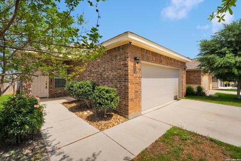 2826 High Castle San Antonio TX 78245