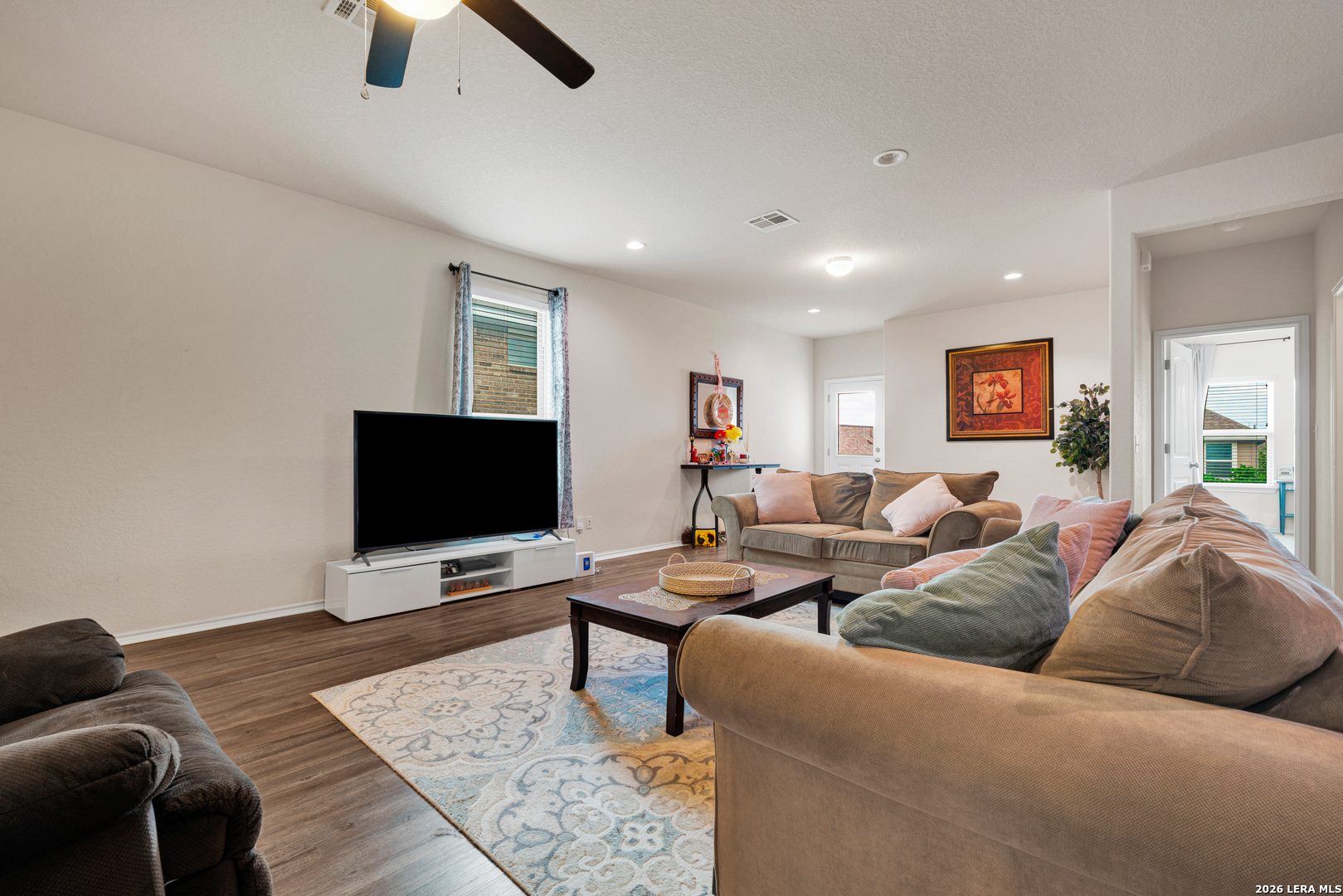 2826 High Castle San Antonio TX 78245
