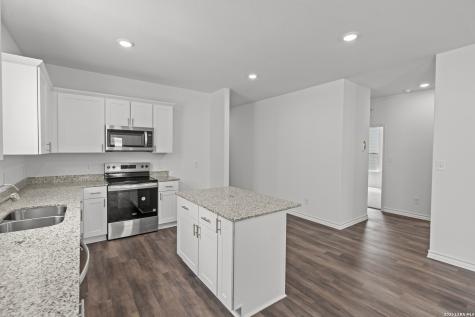 8208 Smithers Avenue San Antonio TX 78252