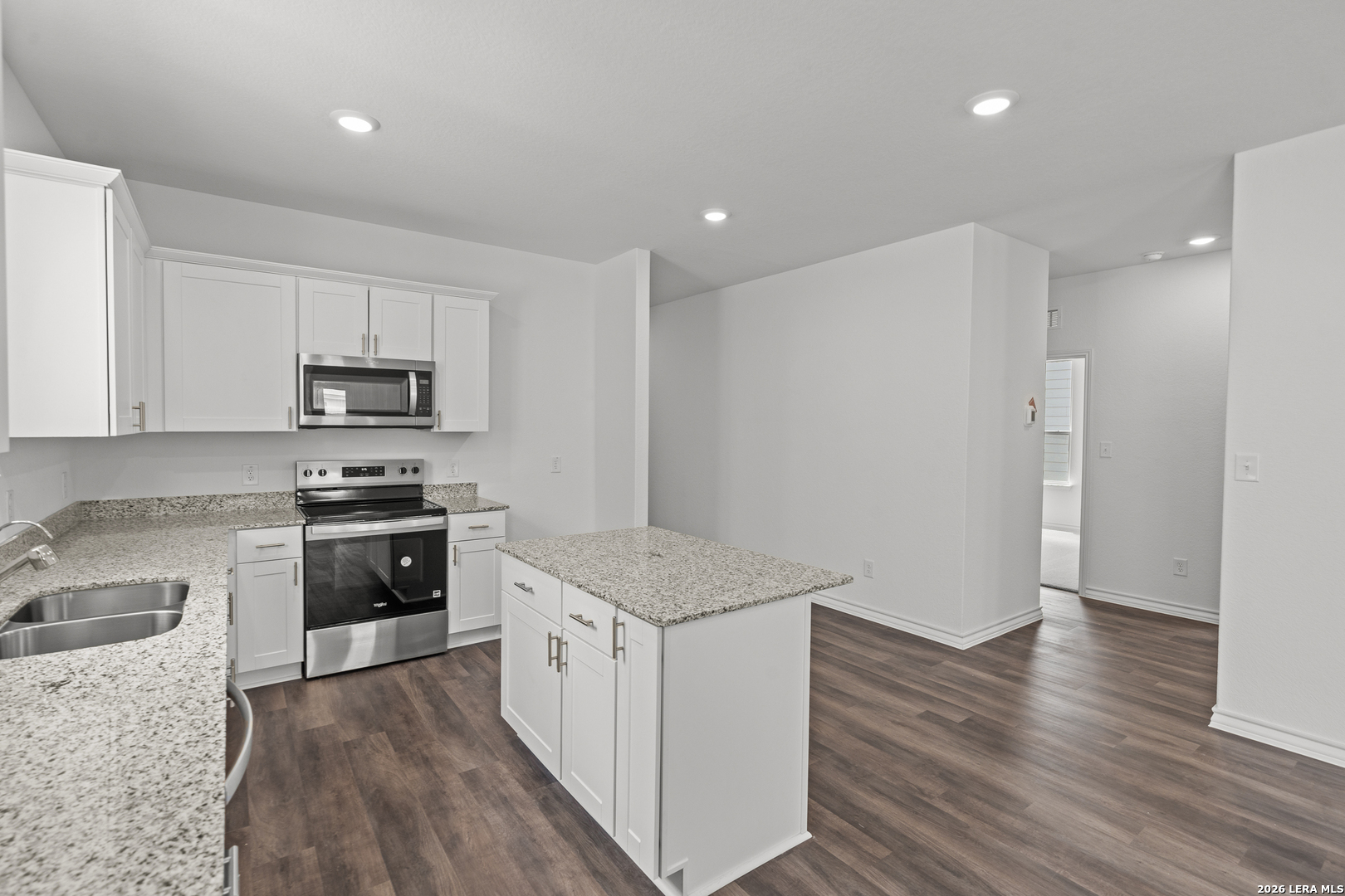 8208 Smithers Avenue San Antonio TX 78252