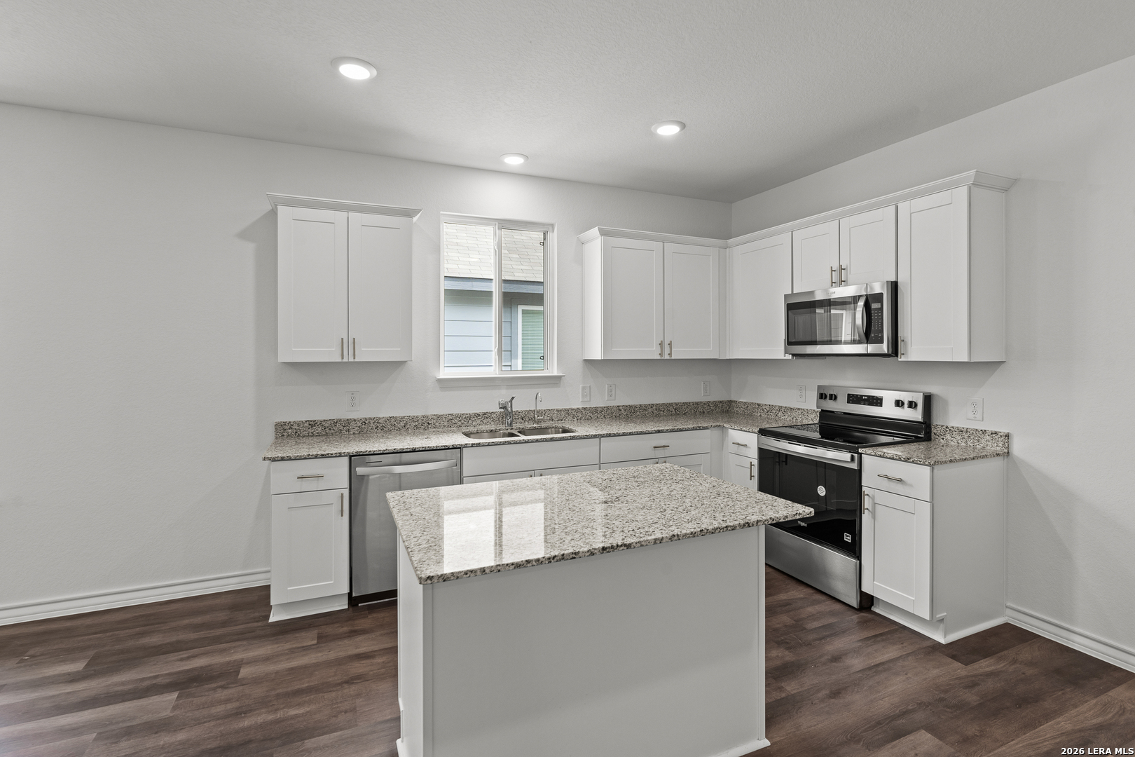 8208 Smithers Avenue San Antonio TX 78252