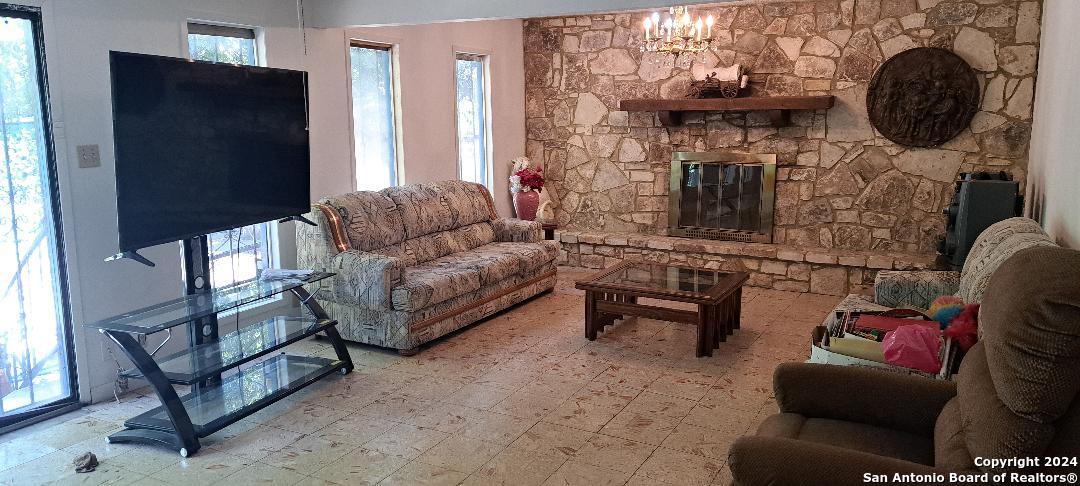 194 Olga San Antonio TX 78237