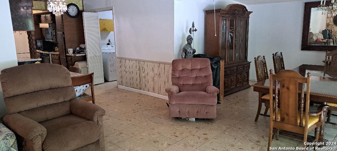 194 Olga San Antonio TX 78237