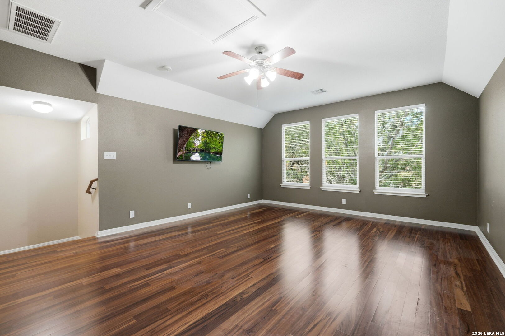1711 Mountain Cove San Antonio TX 78258